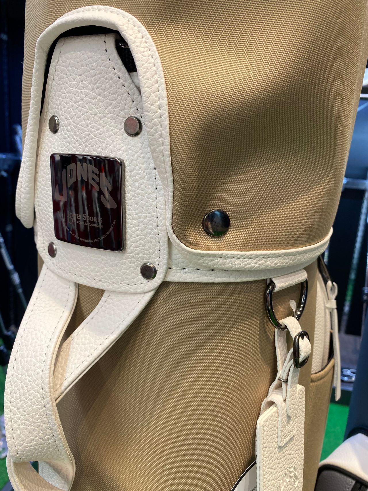 JONES】キャディバッグ追加カラー入荷✨ | ゴルフ5 プレステージ新宿店