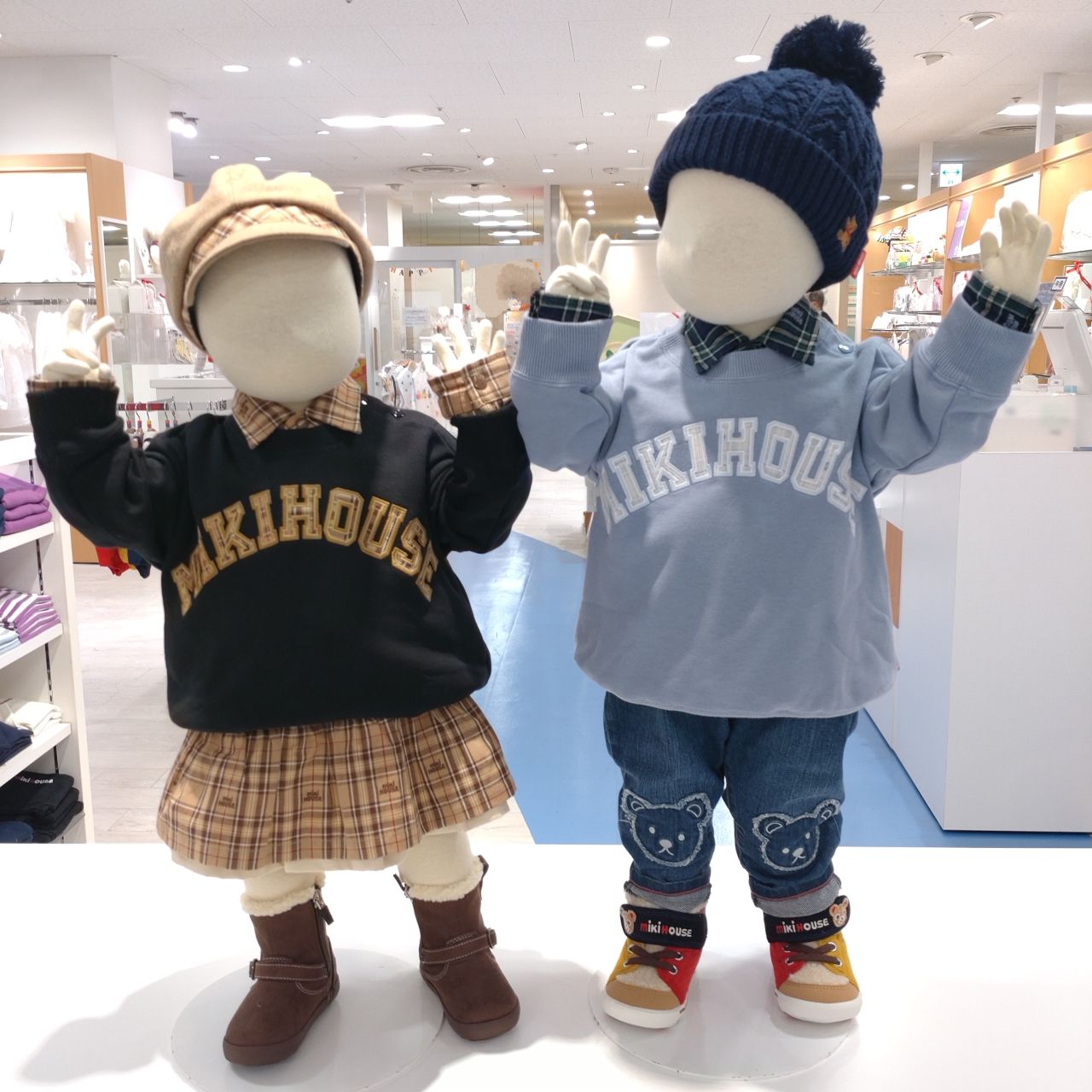 明日からクリスマスフェアがはじまるよ✧｜ミキハウスミキハウス 草津