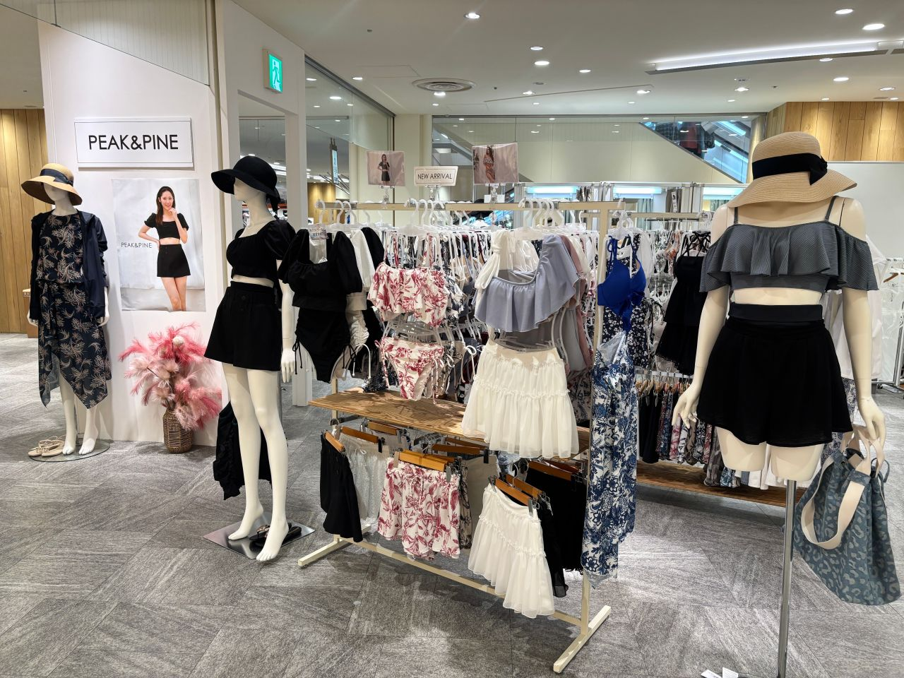 グランデュオ立川 PEAK&PINE | 水着ショップPEAK&PINE(ピーク＆パイン