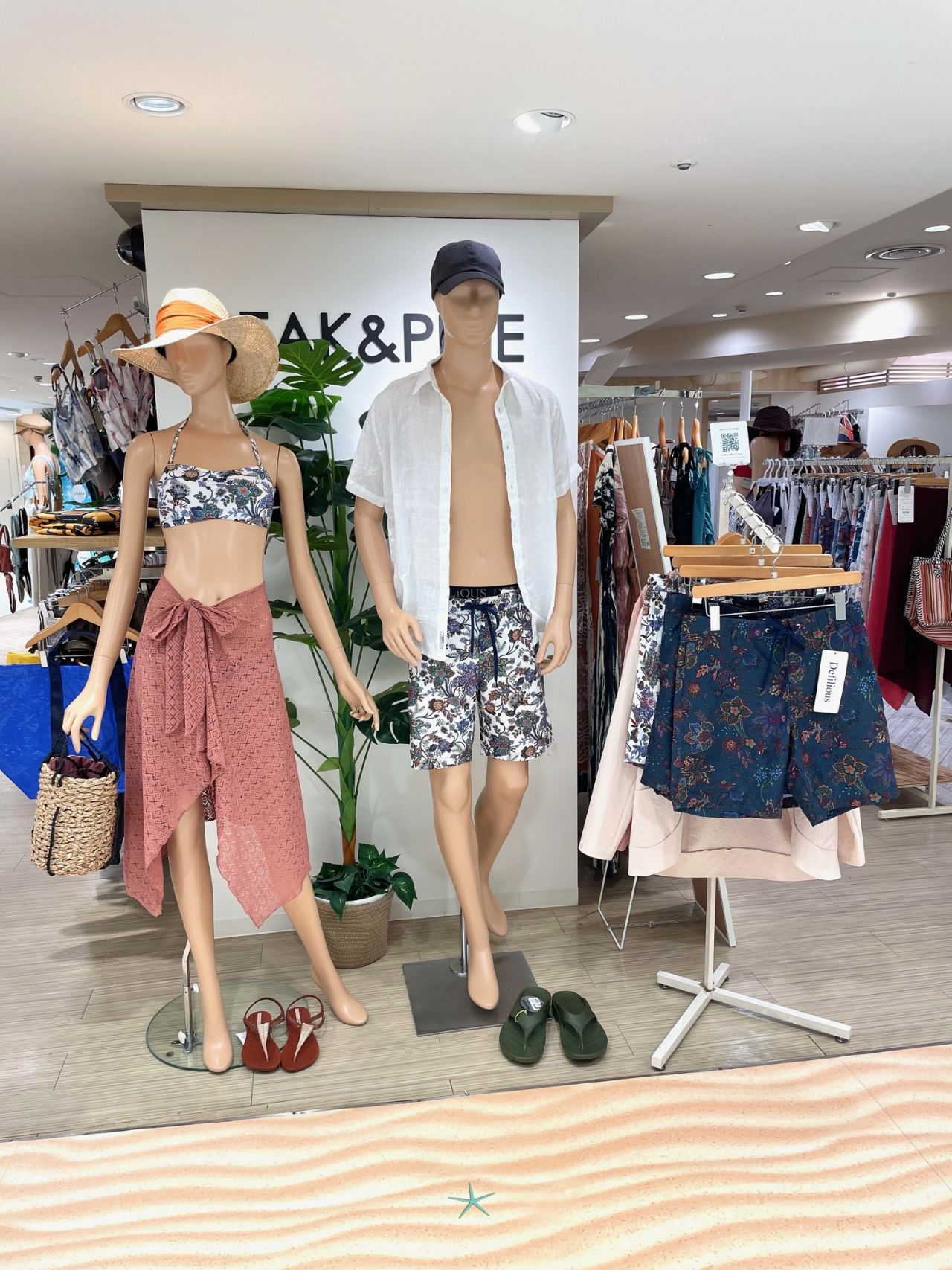 定番人気！エスニック柄メンズ水着☆西銀 | 西銀座店