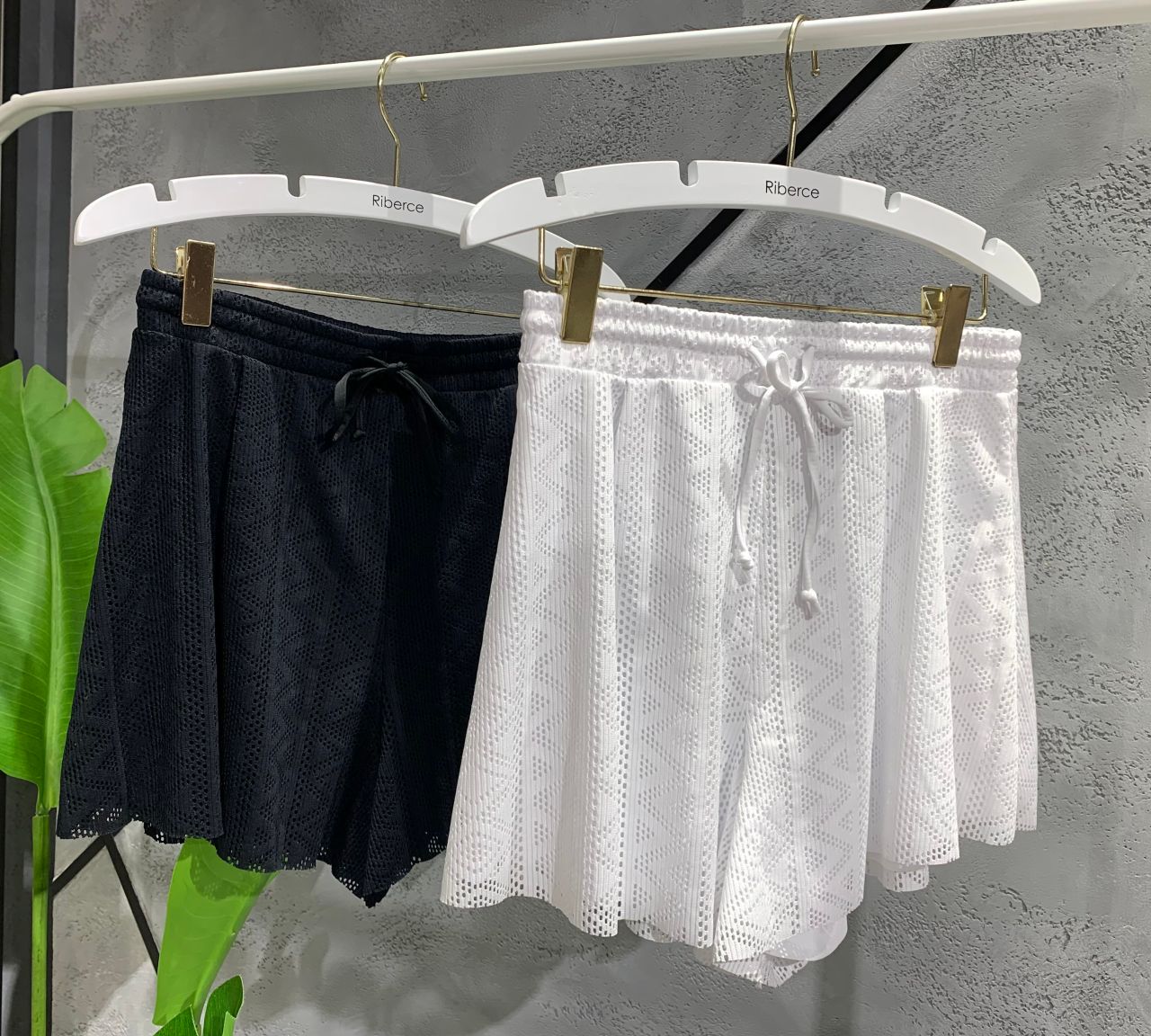大人気のレースのショートパンツ！【新 | 新宿高島屋 Riberce店