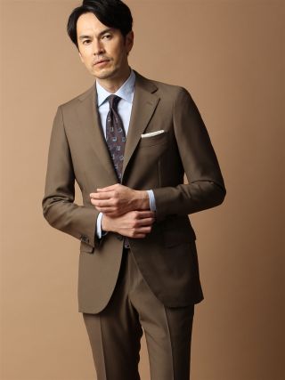 新作！！日本が誇る尾州ウールを使用した着心地抜群な