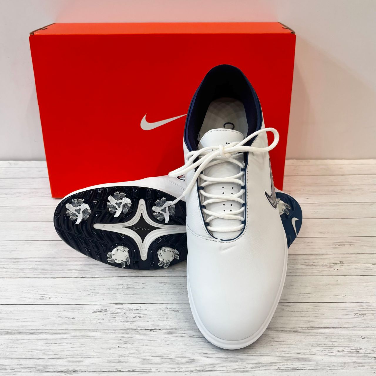 NIKEビクトリーシリーズ】ナイキ ビクトリー ツアー4が入荷