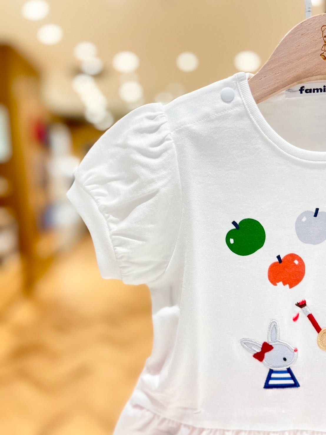 ⭐︎新品未使用　未開封⭐︎ familiar 水色 クマ Tシャツ 90サイズ ⭐︎新品未使用 未開封⭐︎ familiar 水色 クマ Tシャツ 90