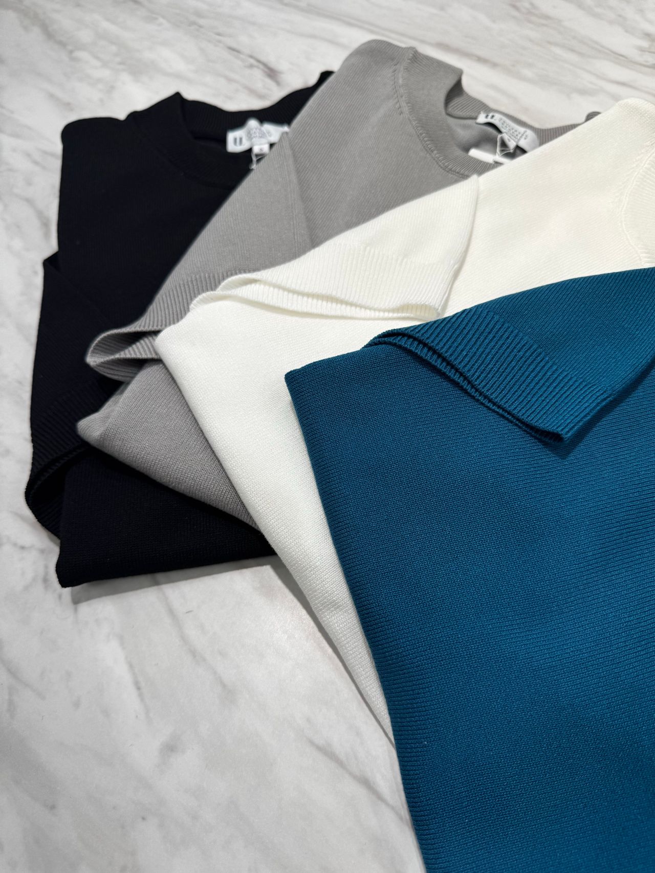 キレイめなビズスタイルに◎最高ニット！｜THE SUIT COMPANY