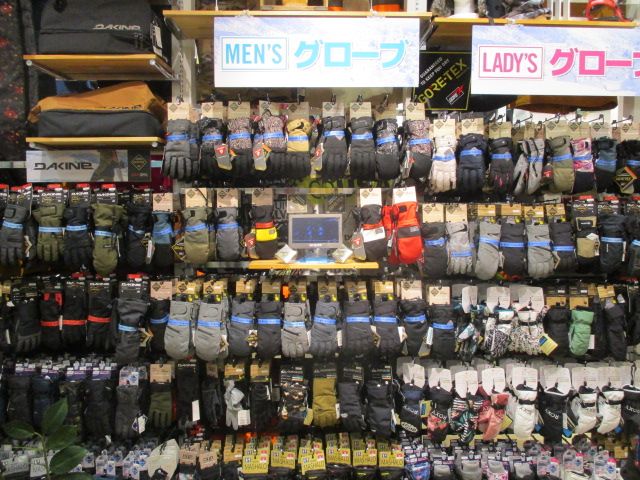 21スノーグローブ ムラサキスポーツ海老名スノーボードグローブ スキーグローブ低価格から高機能まで取り扱い ビナウォーク5番館1階 Ride Life Magazine ムラサキスポーツ ムラサキスポーツ Murasaki Sports公式サイト
