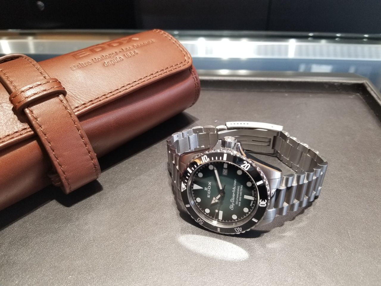 EDOX スカイダイバー グリーン文字盤 | 岡山拠点のトミヤ
