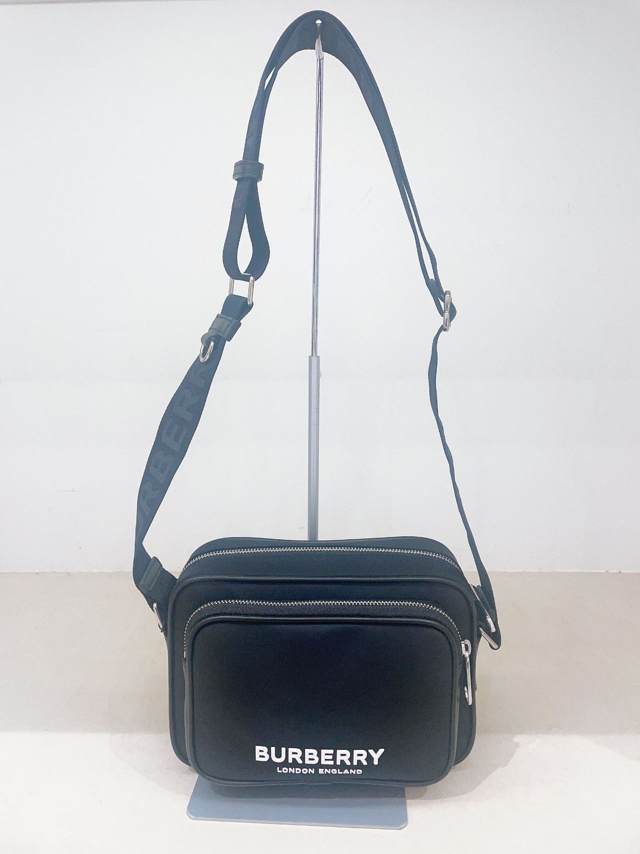 バーバリーのバッグ入荷しました☆ | りんくうシークル店 | フィット