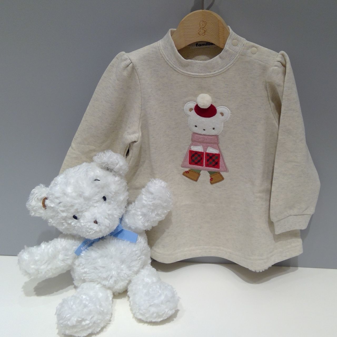 もうすぐ『クリスマス』☆かわいいお洋服のご紹介です☆｜ファミリア