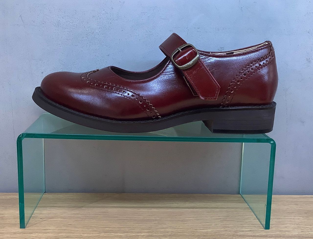 銀座ワシントン ウイングチップ スペクテイターシューズ 新品 新作☆ウイングチップストラップシューズ | GINZA WASHINGTON 西