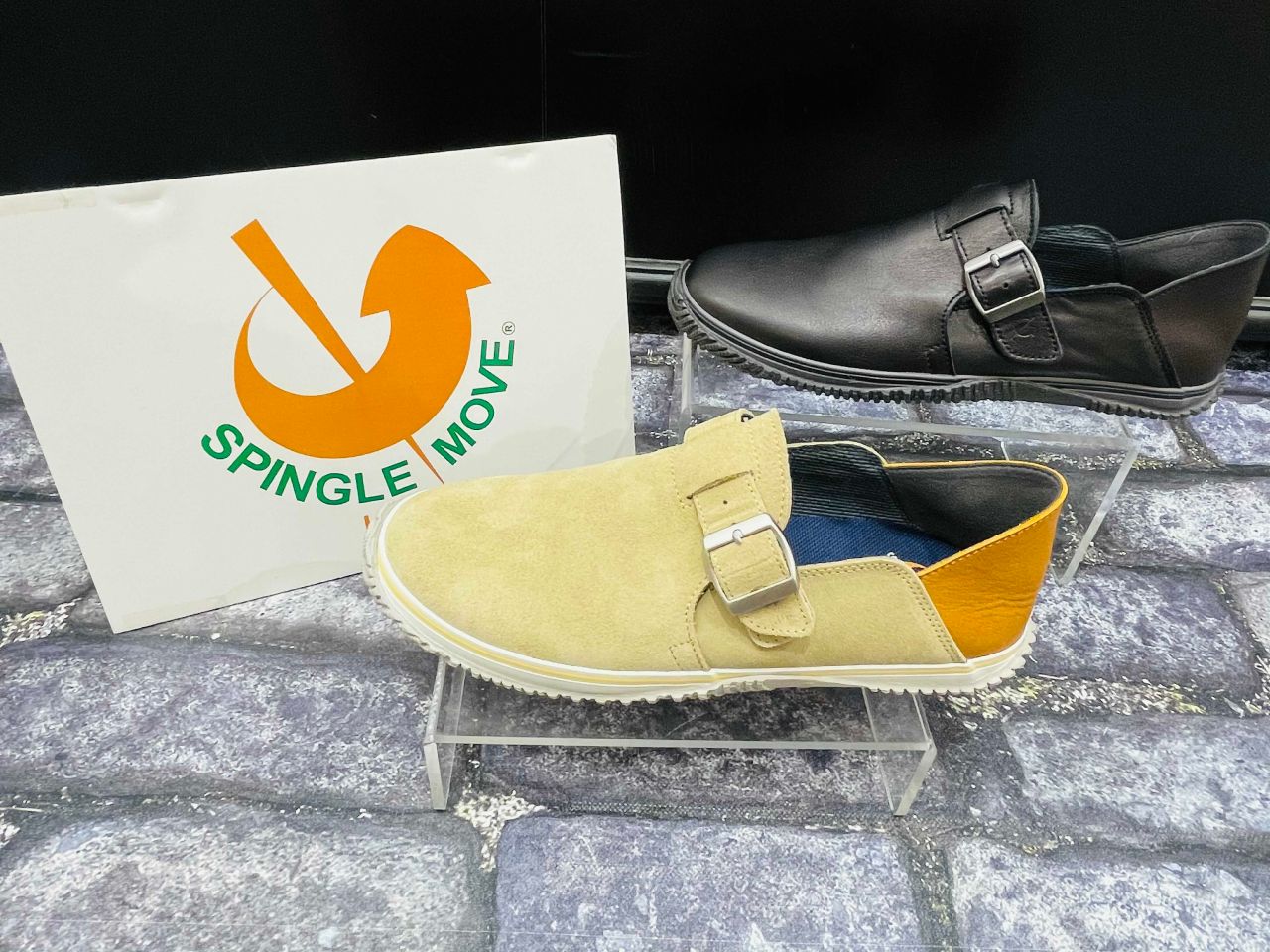 SPINGLE スピングル ベージュ 革スニーカー 2WAYスリッポン 