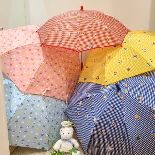 雨の日もファミちゃんと一緒だよ♪｜ファミリア阪急うめだ本店