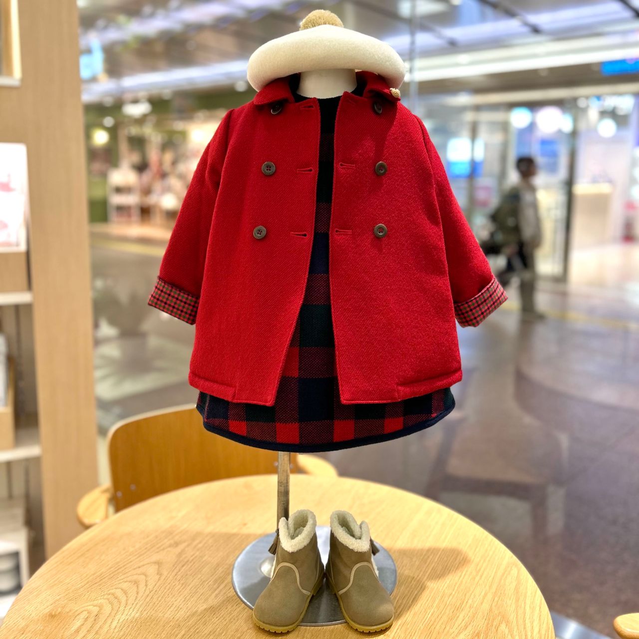 可愛いコートをご紹介♪｜ファミリアファミリアさんちか店の公式ブログ