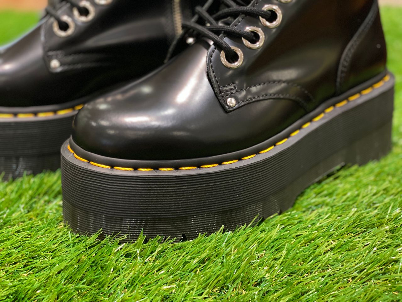 Dr.Martens JADON MAX 8ホール | りんくうシークル店 | フィットハウス