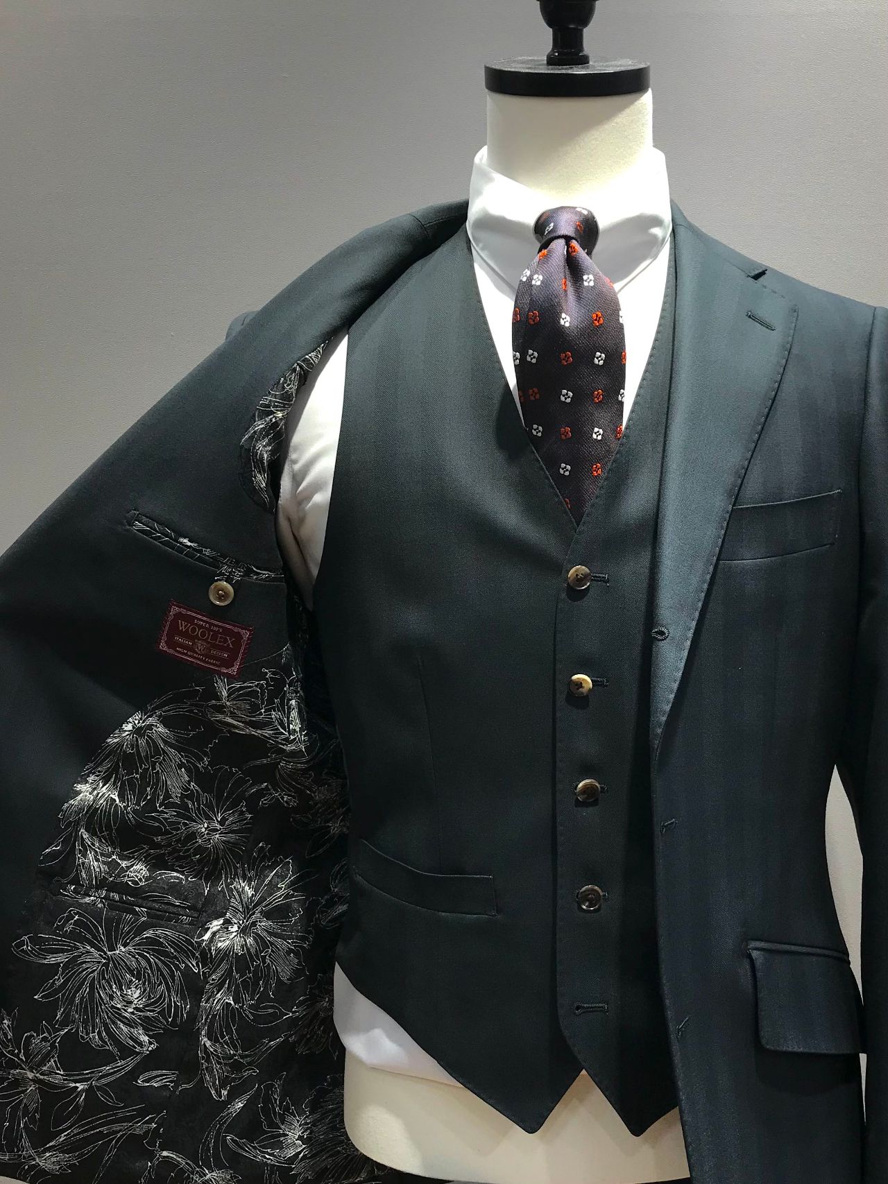 個性ある1着を！【限定プリント裏地】のご紹介◎｜SUIT SQUARE