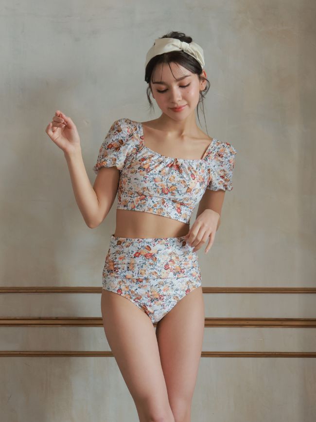 Riberce水着とショットパンツ NEW ARRIVALS‼︎ . Riberce大ヒットビキニがアップデート✨ 美