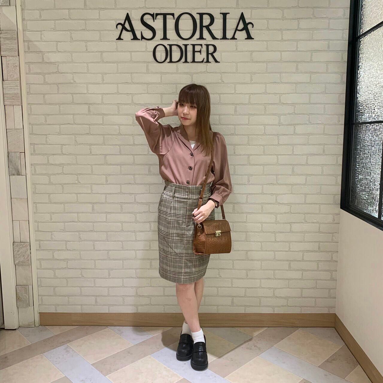 いつもと違う雰囲気に 新作ブラウス ルミネ横浜店 Astoria アストリア 公式ショップブログ