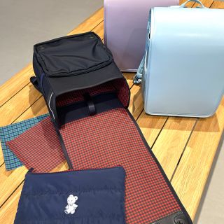 air ran.】全12色展開 ☆ノベルティキャンペーン開催中☆｜ファミリア