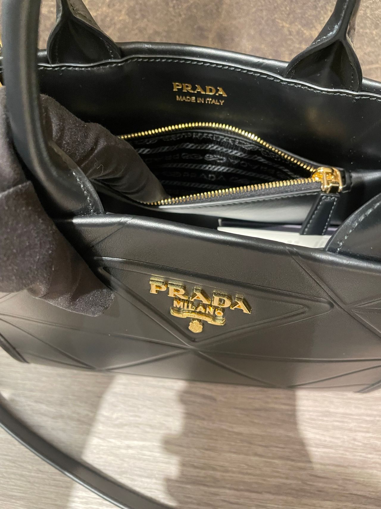 新作PRADAのご紹介 | 豊川店 | フィットハウス公式ショップ