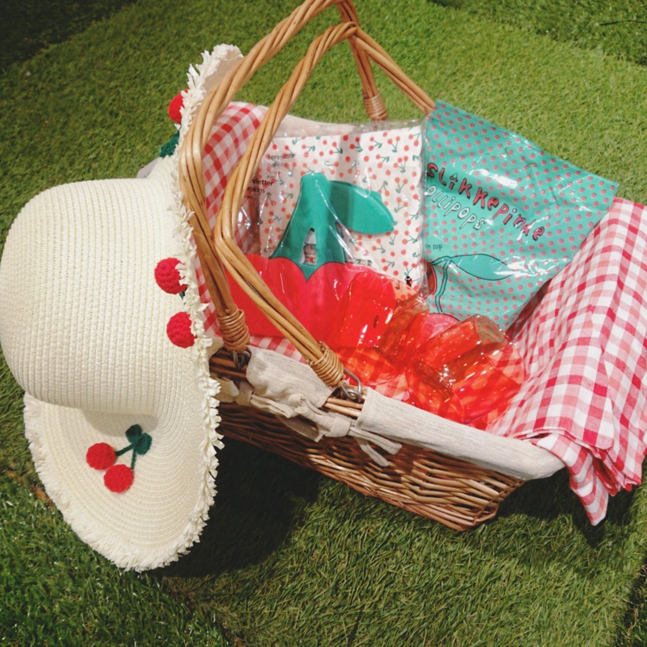 ららぽーと海老名ストア フライング タイガー コペンハーゲン Flying Tiger Copenhagen