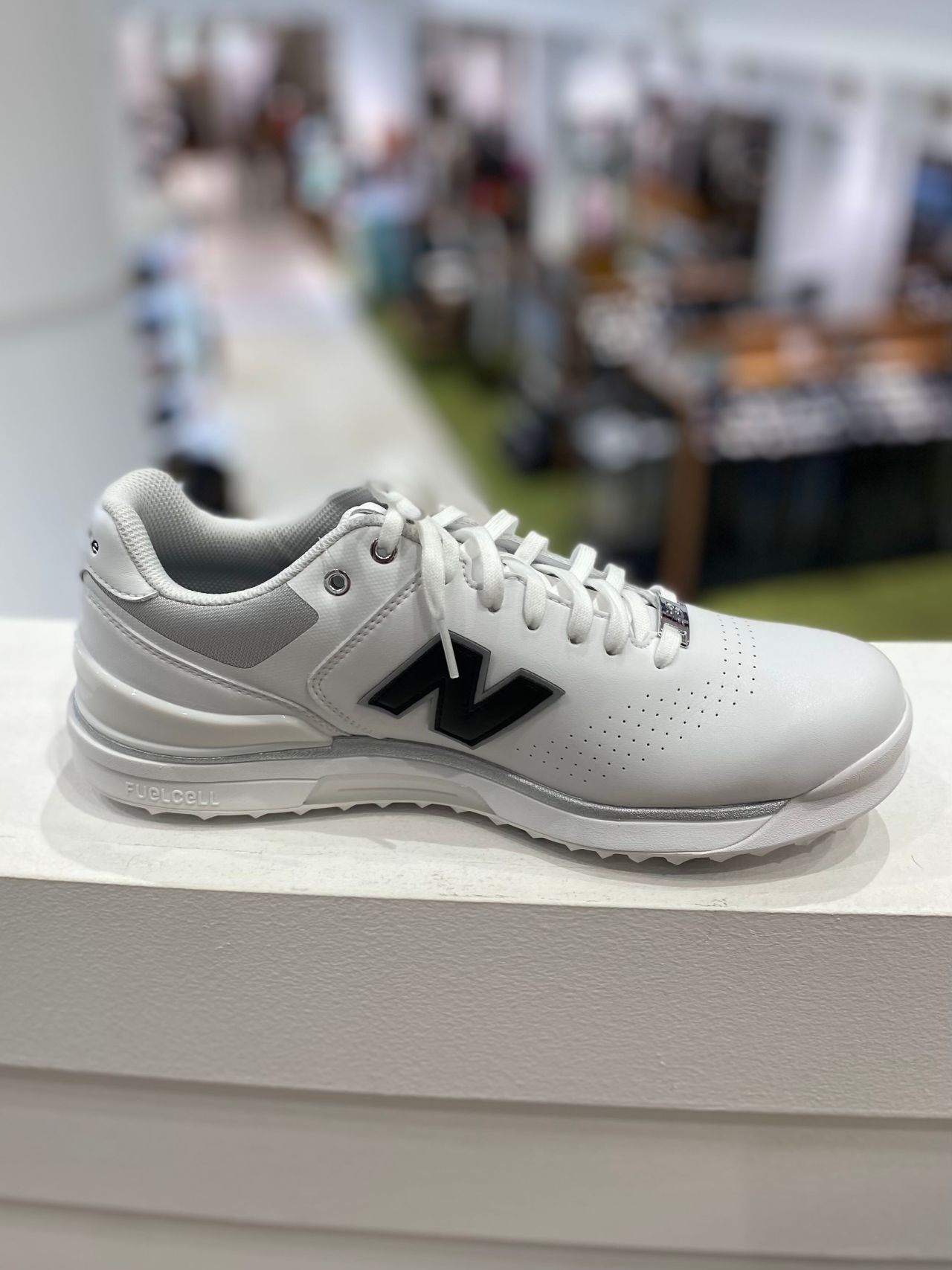 【美品 現行モデル】ヒューゴボス　ゴルフシューズ　黒　26.5 レザー　大谷翔平 美品 現行モデル】ヒューゴボス ゴルフシューズ 黒 26.5 レザー 大谷