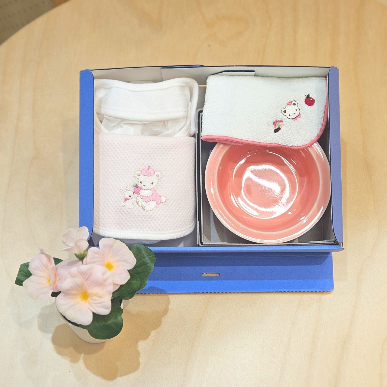 【くまきちファミリア】【美品】3点セット ブーツ先取りしちゃお♪｜ファミリア三越銀座店ファミリア