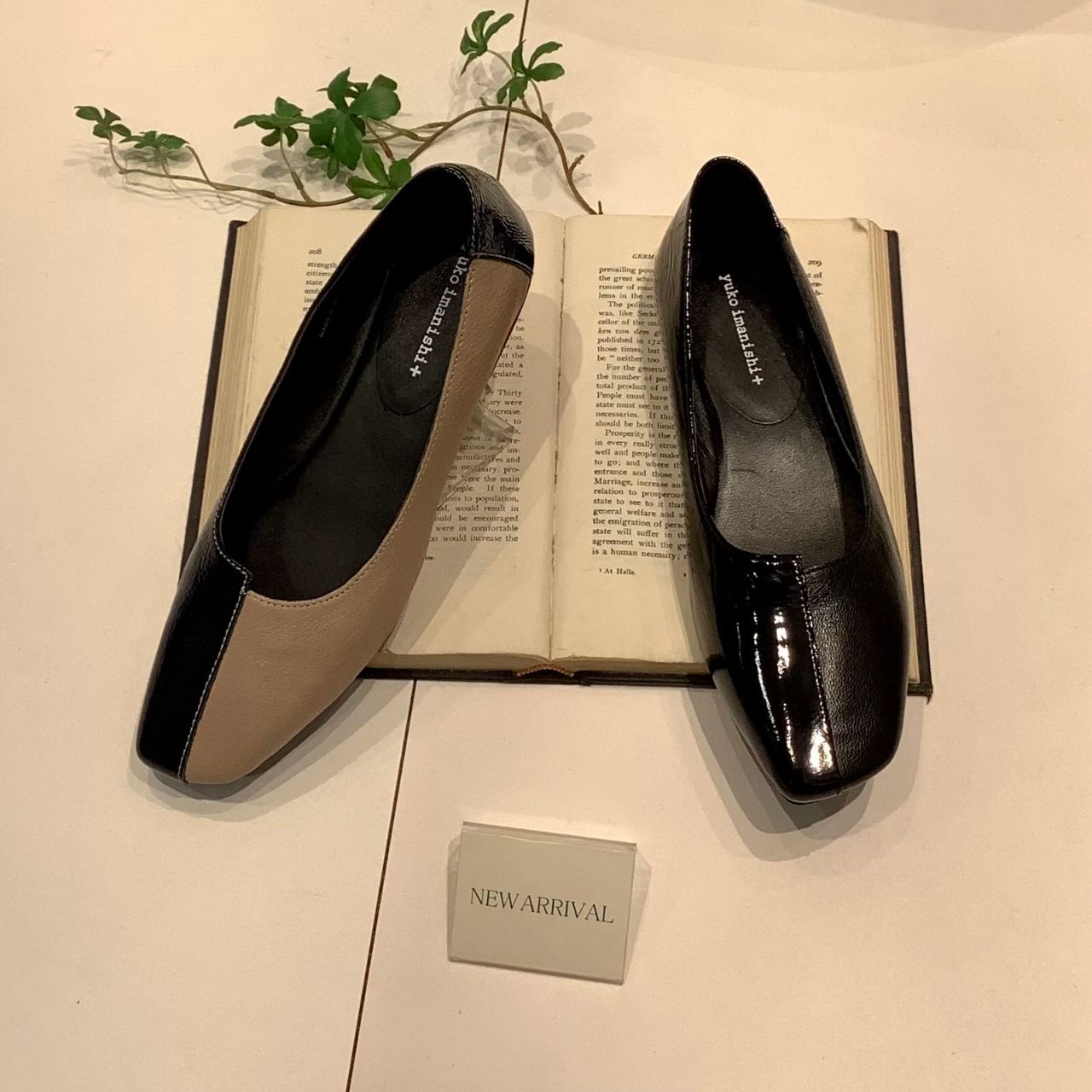 ユウコイマニシ フラットサンダル 23.5〜24 YUKO IMANISHI+ 】（ユウコ