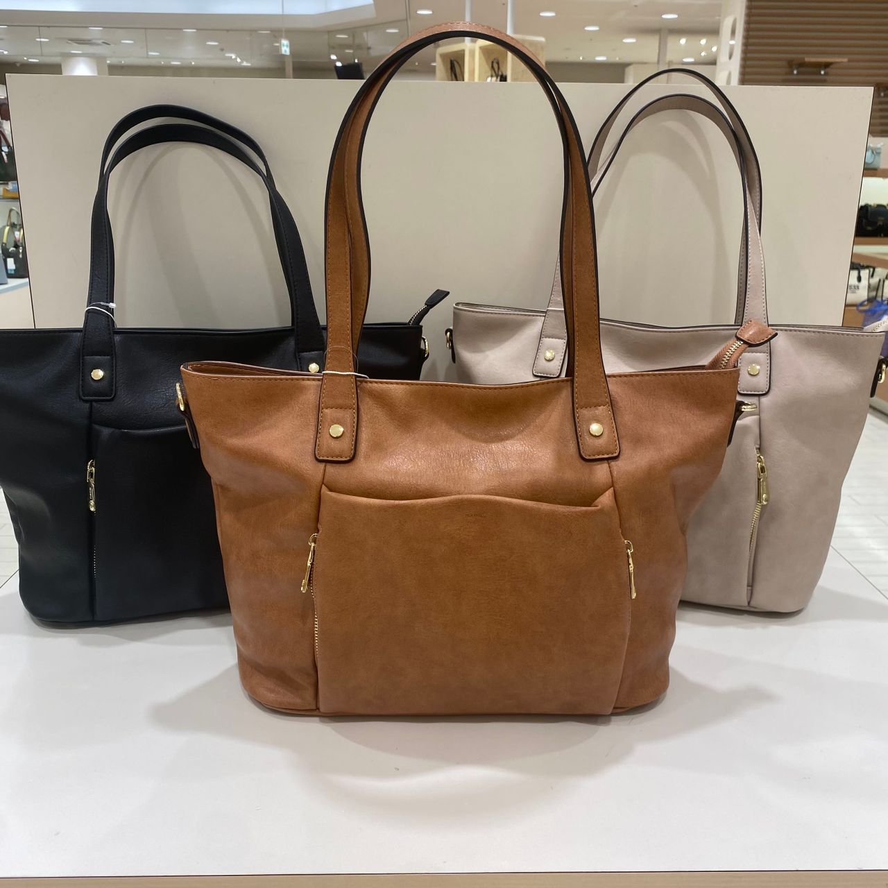 nano】ソフトシュリンクA4トート【通勤・通学にも！】 | マークイズ