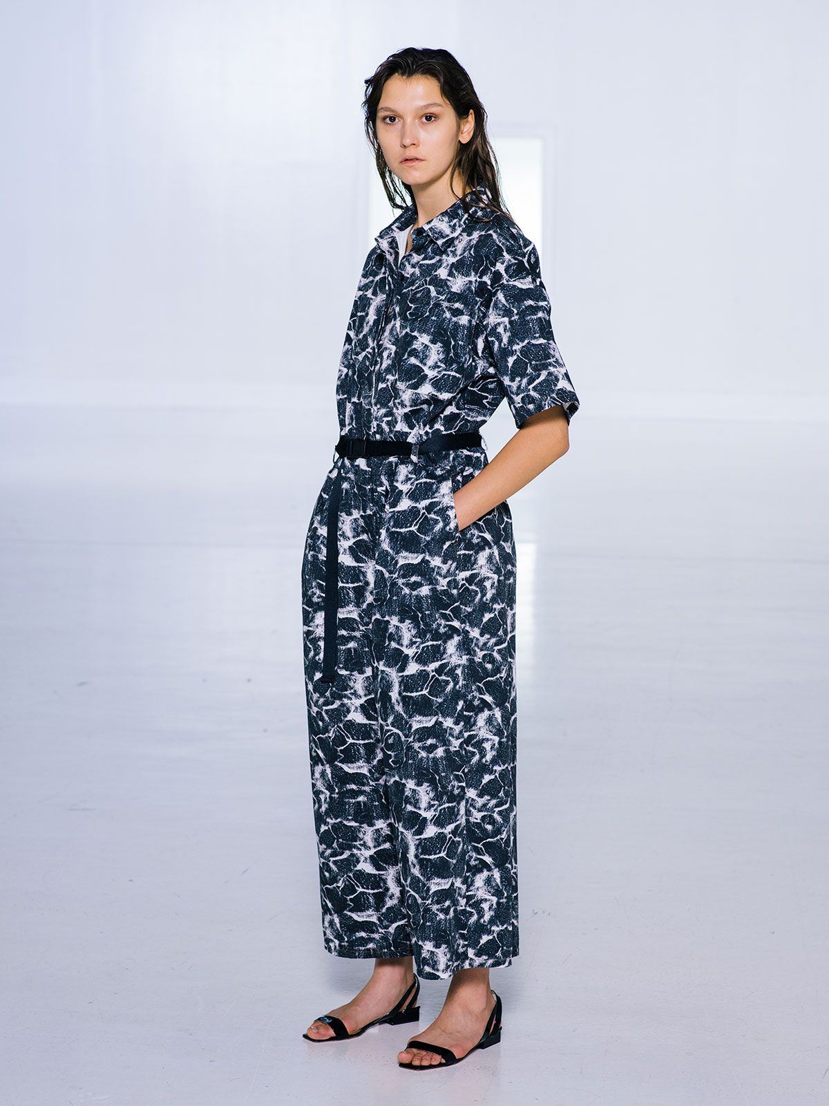 MIDIUMISOLID 1st LOOKBOOK (13)