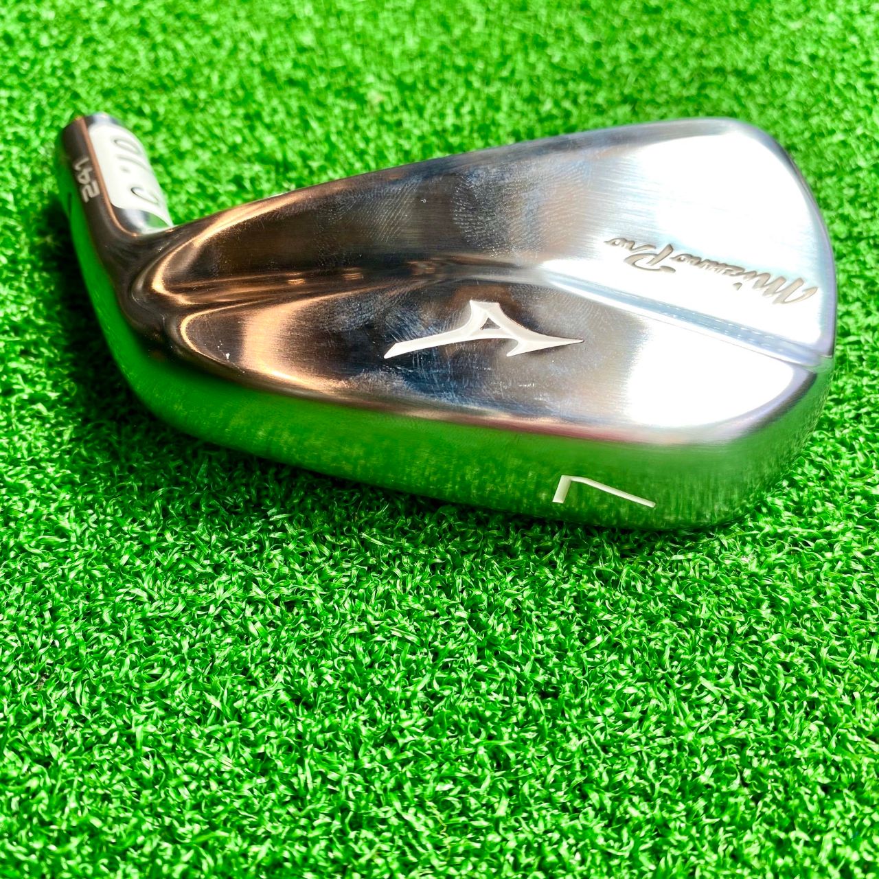 左利きゴルファーにも！ミズノ新アイアン、ウェッジ、アイアン型