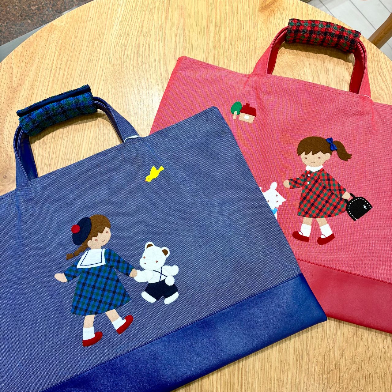 ハンドルカバー】再入荷！コーディネートのアクセントに♪｜ファミリア