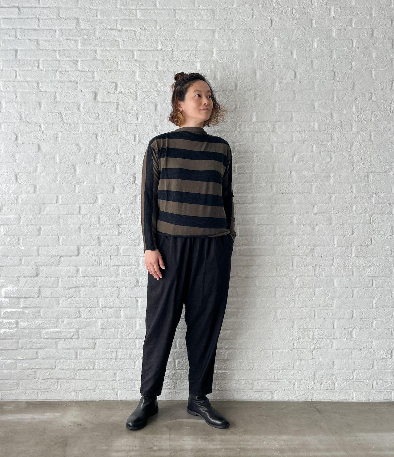 pas de calais ドット柄 ニットカットソー ネイビー パドカレ オンライン別注》ドットJQ プルオーバー | pas de calais Online