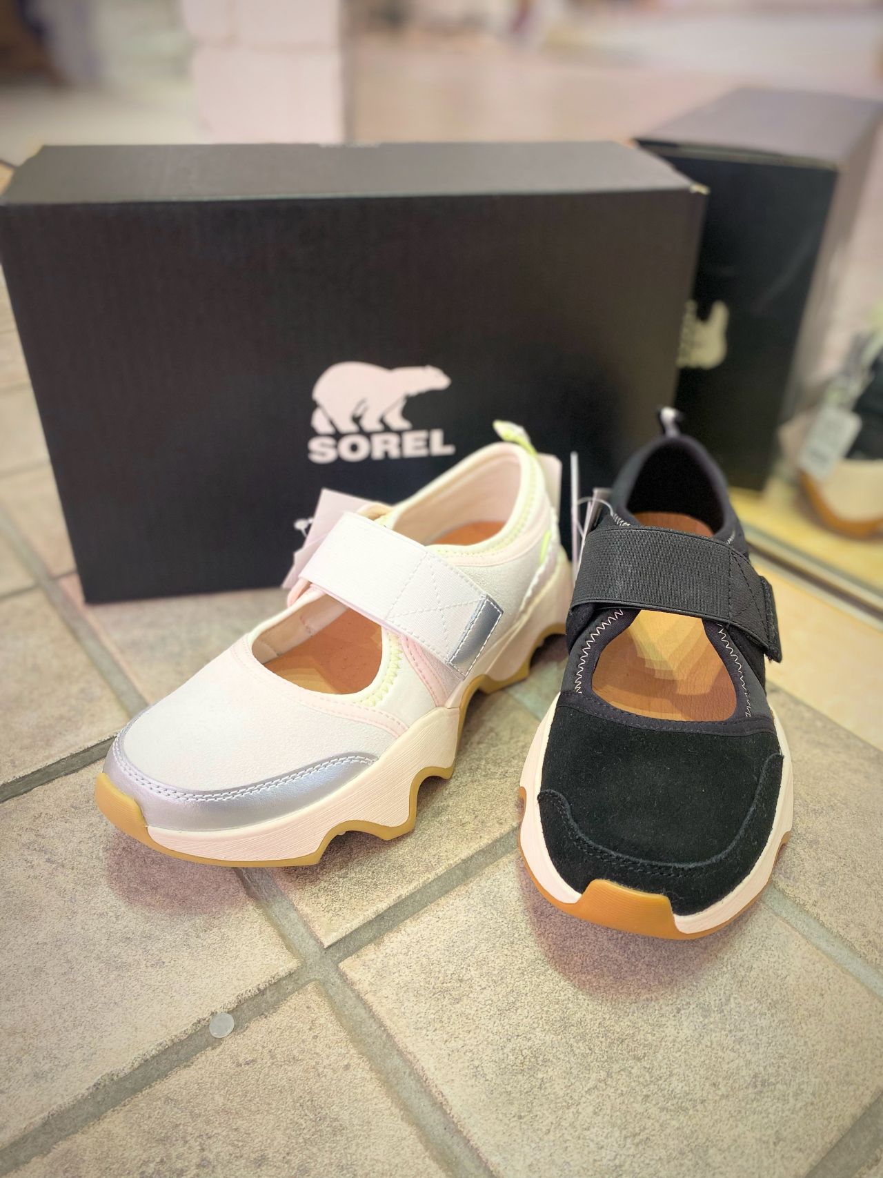 【新品】POLÈNE Sole タン SOREL 着脱らくらくベルクロスニーカー | WASH 二子玉川ライズ店