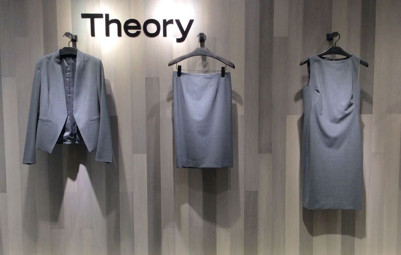 【新品】Theory　LANAI TAILOR　3ピースセットアップ　グレー 新品】Theory LANAI TAILOR 3ピースセットアップ グレー TAILOR