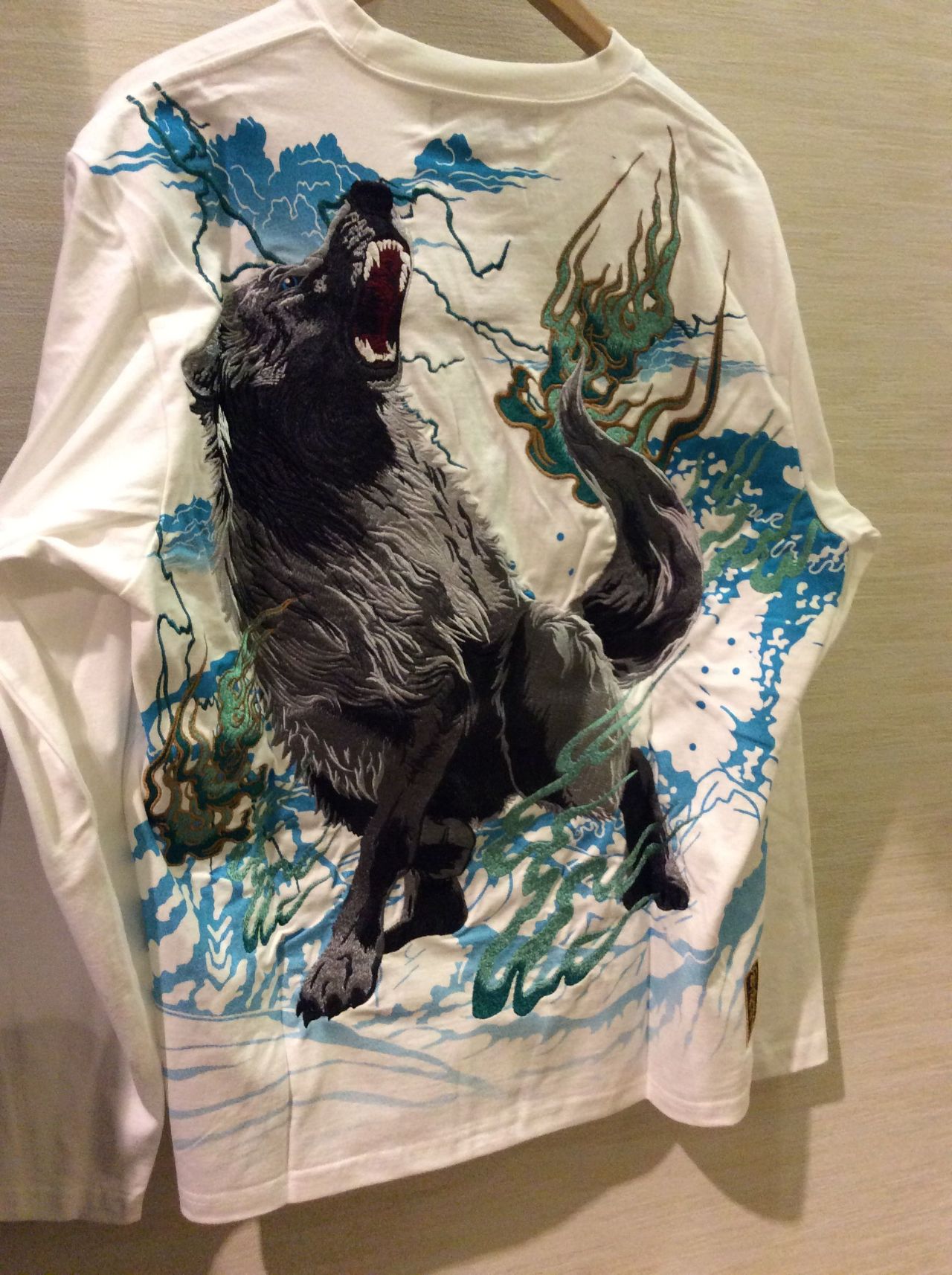 絡繰魂 粋 狼炎上 刺繍入りロンtあ Csmen シーズメン 公式ショップブログ