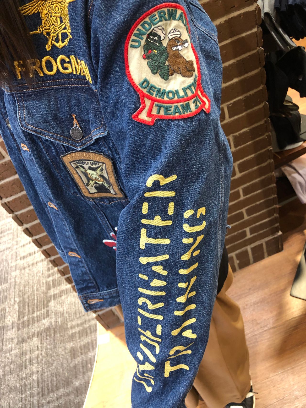 ジャケット・アウター AVIREX TYPE BLUE IMPACT DENIM JACKET AVIREX(アヴィレックス) / TYPE BLUE IMPACT DENIM JACKET/2L/コットン