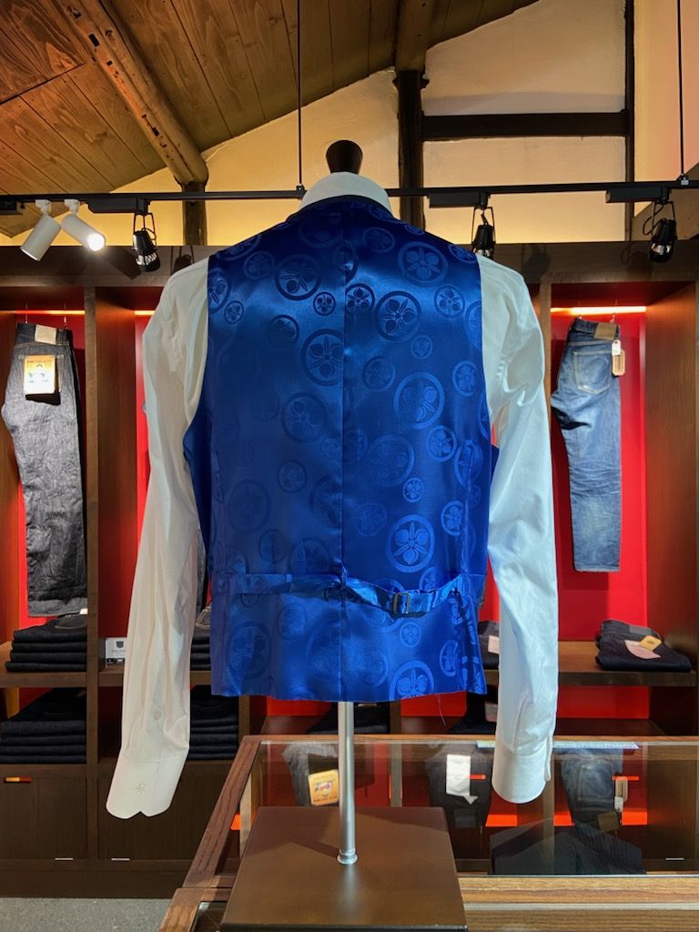 前も後ろも「SHIN DENIM」｜MOMOTARO JEANS MOMOTARO JEANS 児島味野