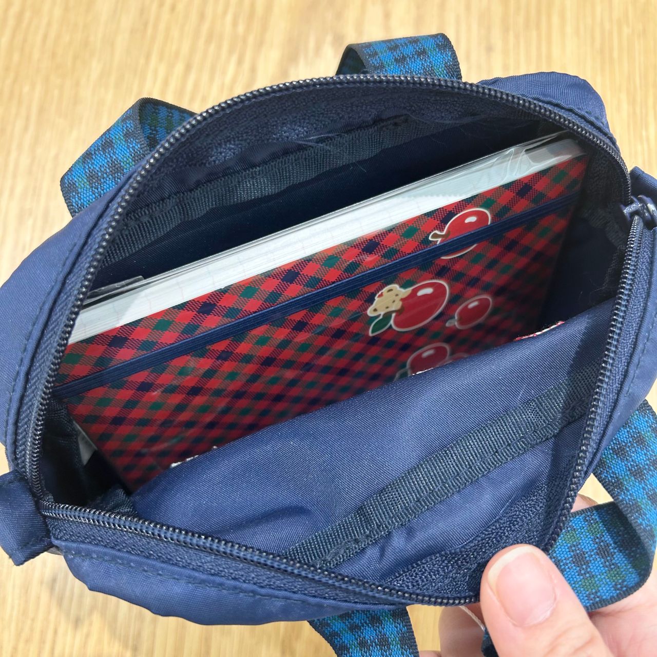 ◆専用◆ファミリア×紀ノ国屋 コラボ ポーチ ◇専用◇ファミリア×紀ノ国屋 コラボ ポーチ 紀ノ国屋×familiar
