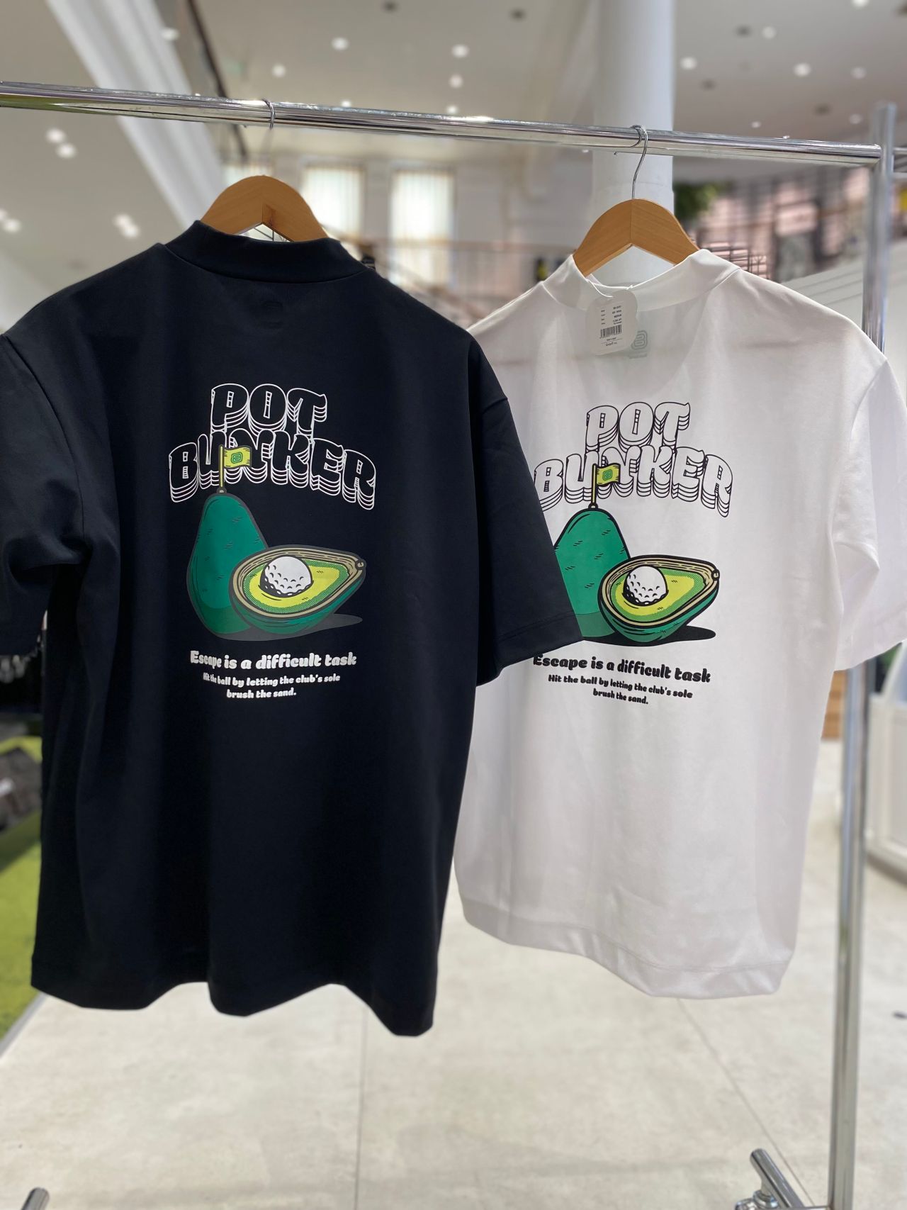 今月のPOP UP‼️】B by Backwards | ゴルフ5 プレステージ神戸店