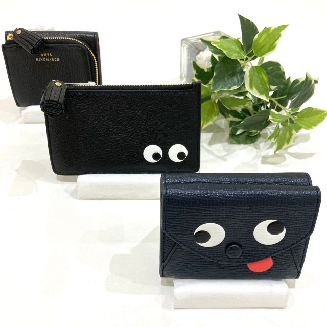 アニヤ・ハインドマーチ Anya Hindmarch ショルダーバッグ