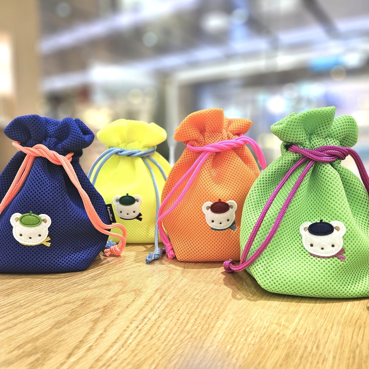 さんちか】お取扱い始まっています！｜ファミリアファミリアさんちか店