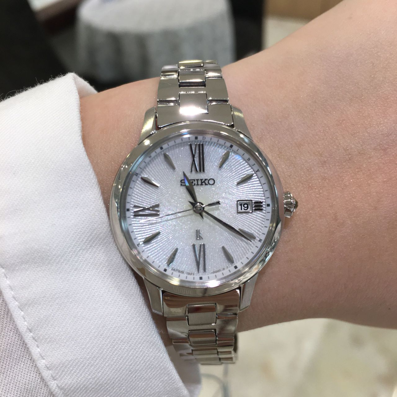 SEIKO セイコー ルキア SSVV035 1B35-0AB0 電波ソーラー 腕時計