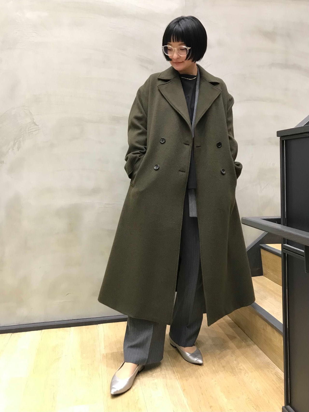 天神 レディース】色鮮やかなバックベルトコート♡｜THE SUIT COMPANY 