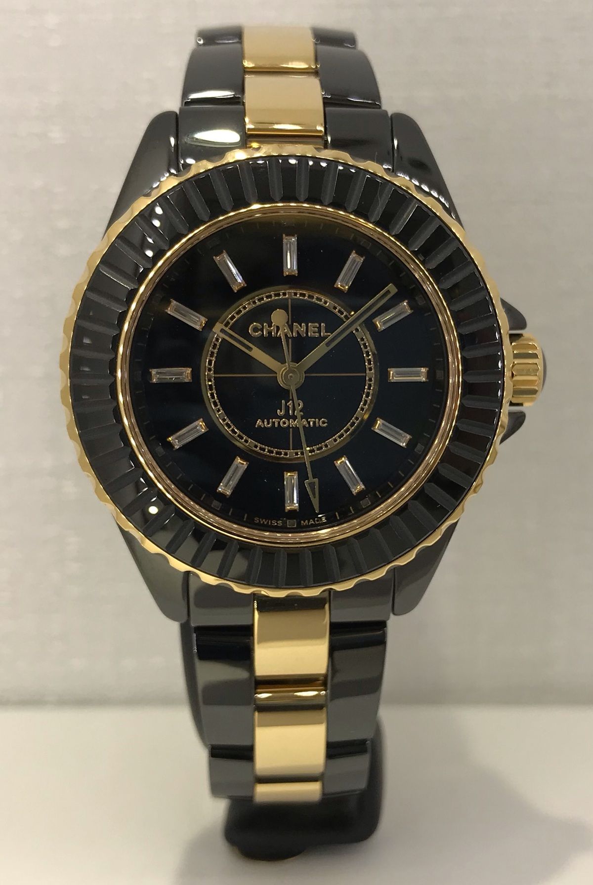 【CHANEL】J12に新作登場！ | 岡山拠点のトミヤコーポレーション公式ショップブログ