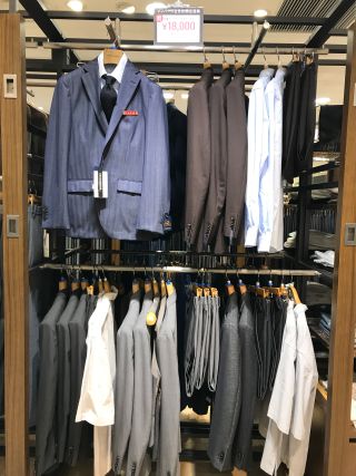 タイムセール　最終値下げ　スーツセットアップ　THE SUIT COMPANY WEB限定／PERFORMANCE SUIT／ジャケット＆パンツ＆トップス