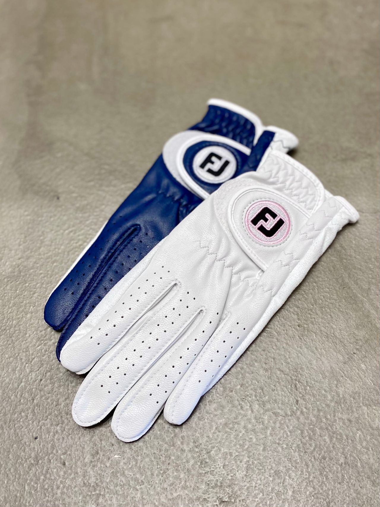 新品　5個セット フットジョイ ナノロックツアー ゴルフグローブ2025年モデル FootJoy 5枚セット フットジョイ ゴルフウェア ゴルフグローブ