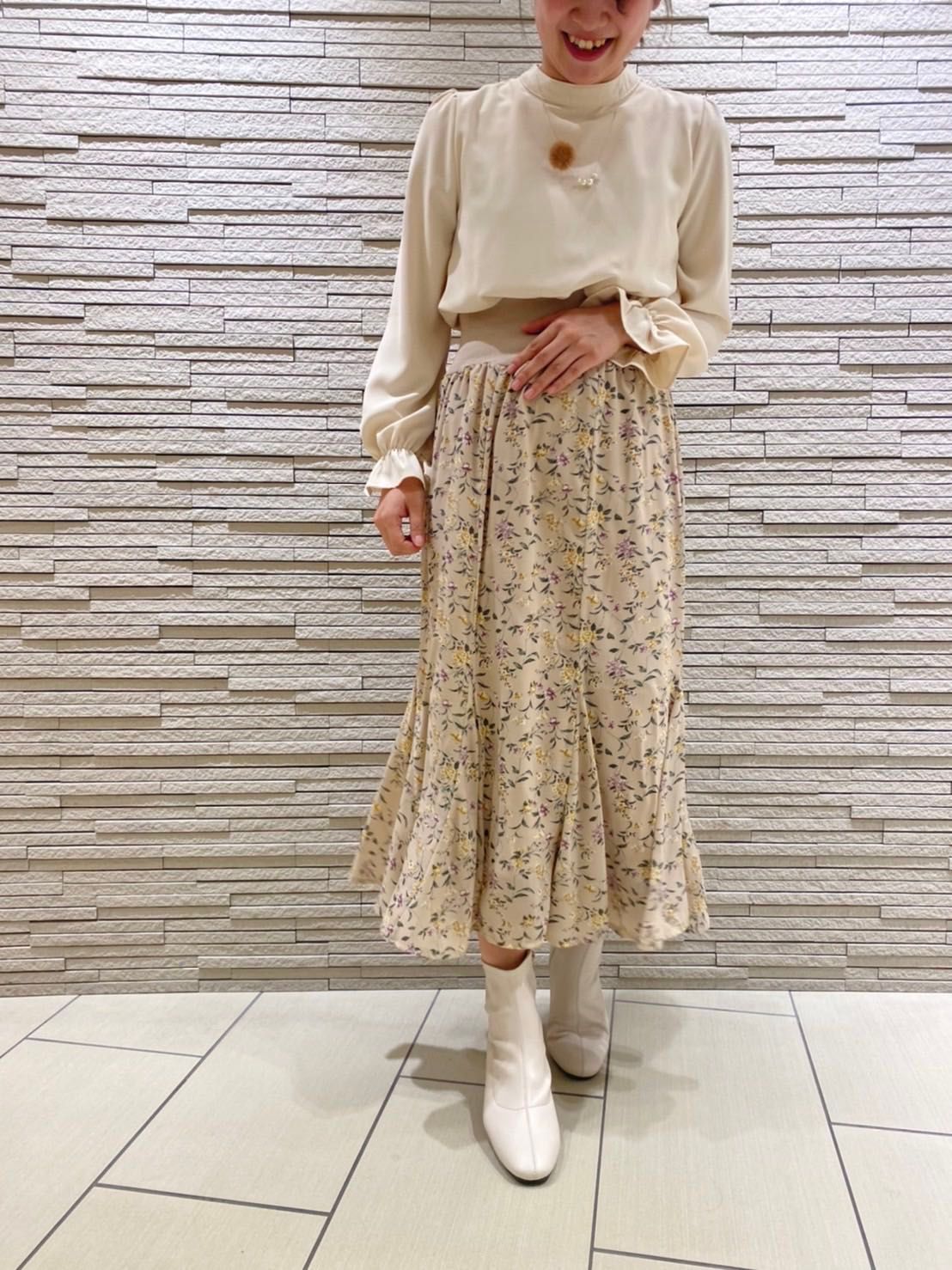 花柄のマーメードワンピースコーデの紹介 Astoria アストリア 公式ショップブログ