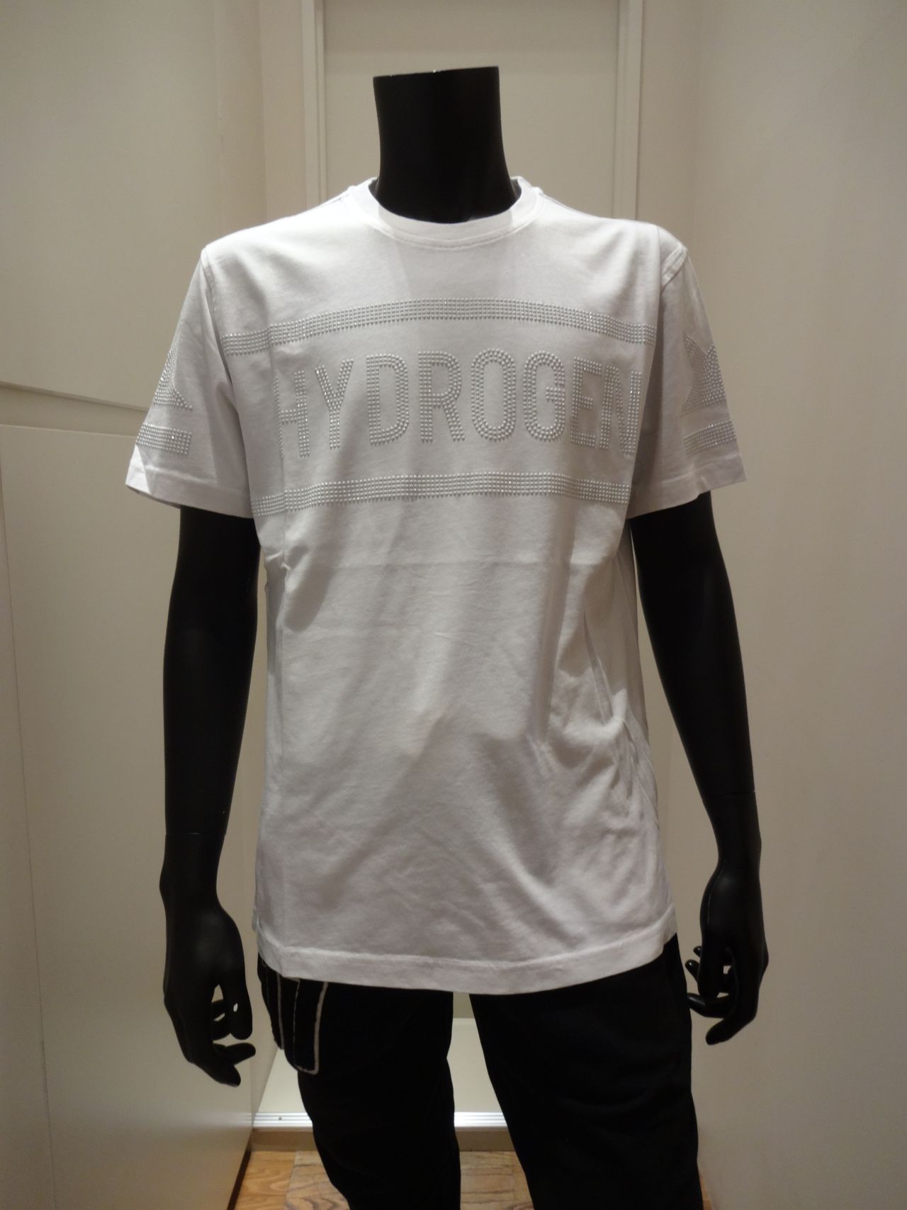 ゼフィーロ札幌店 Hydrogen ハイドロゲン 公式ショップブログ