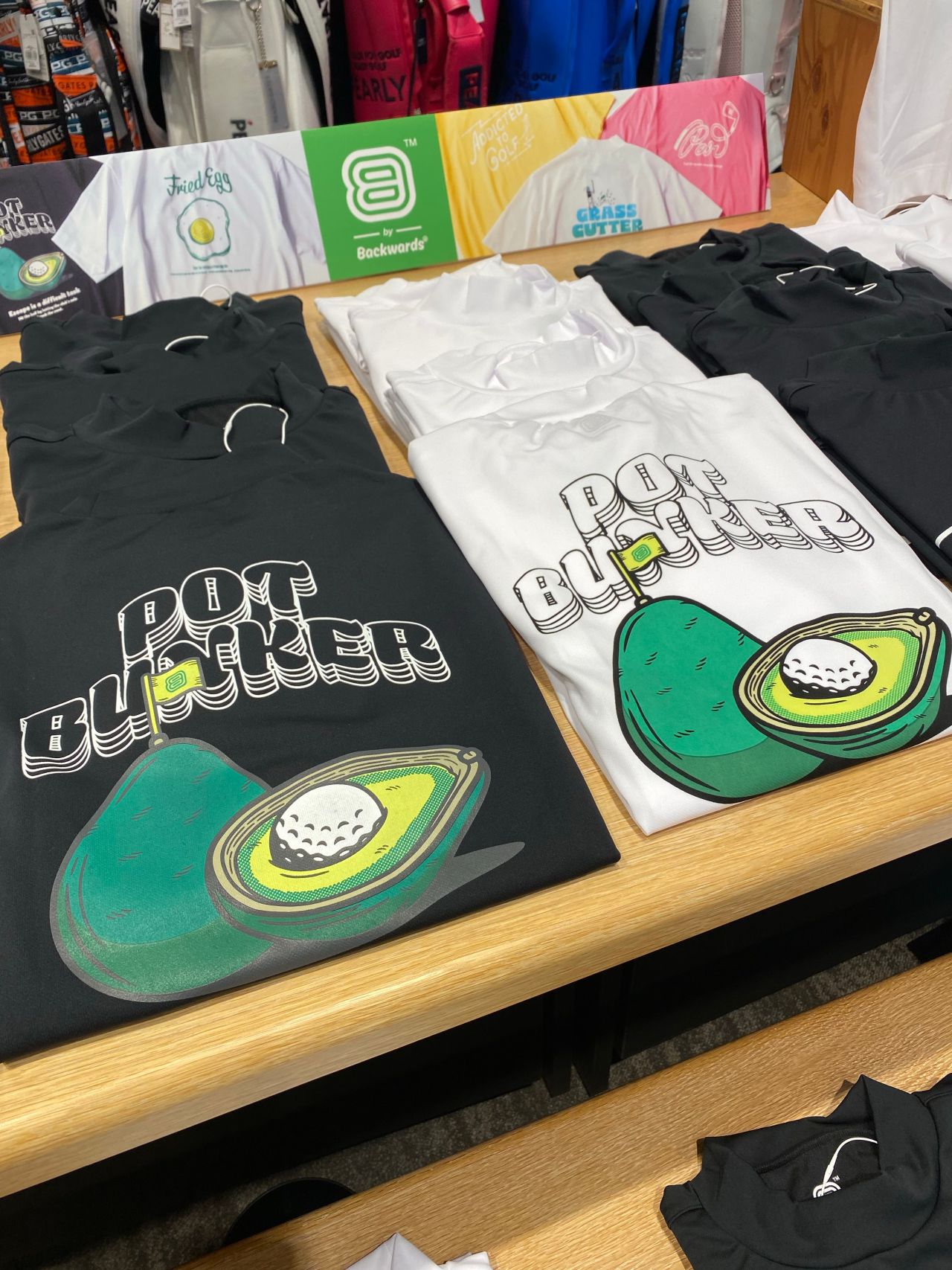 【完売品】バックワーズ　Backwards 今月のポップアップ❣️【B by Backwards(ビー・バイ・バッグワーズ