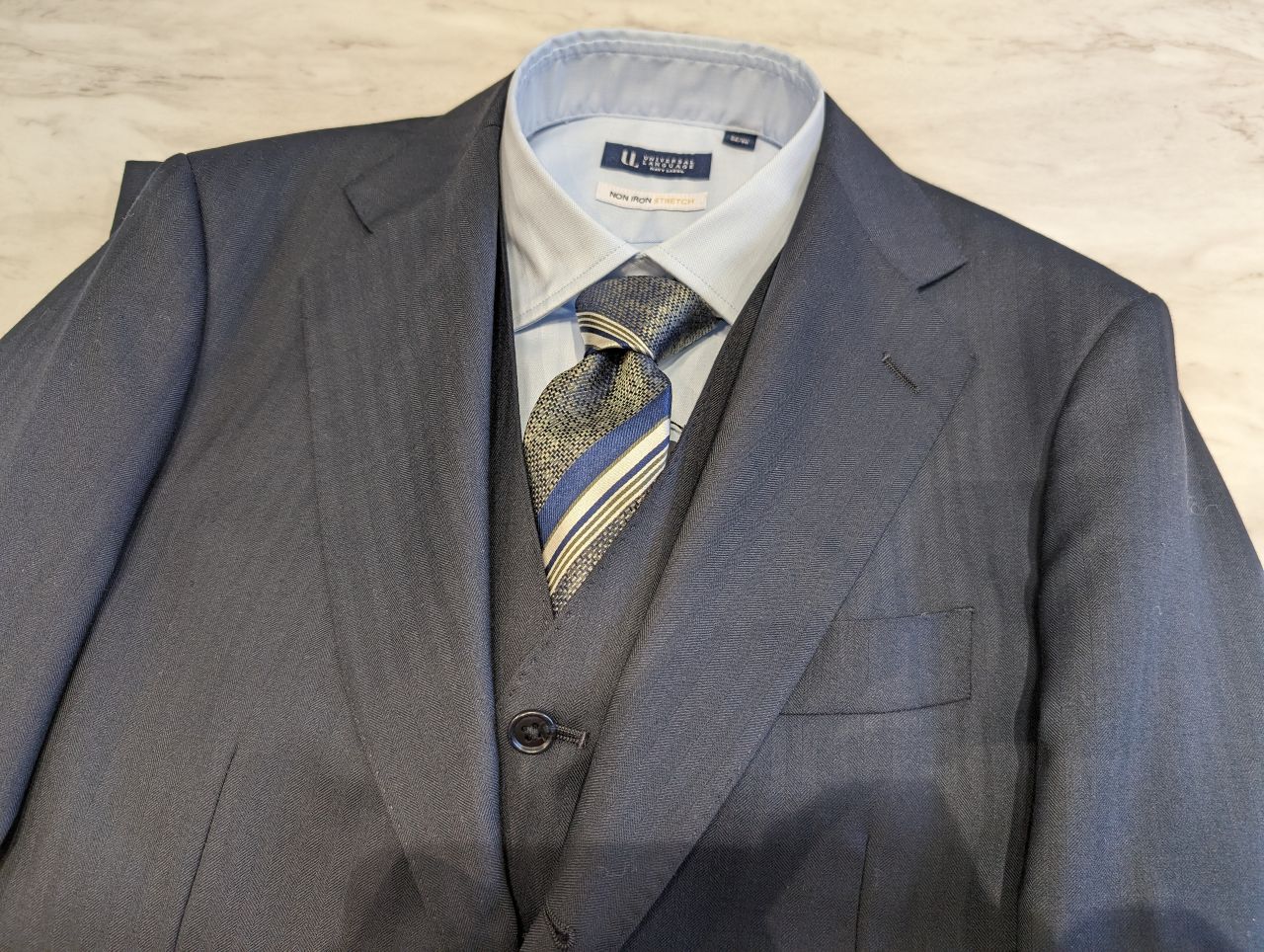 グレー スーツ・ブレザー ネクタイ付き Amazon.co.jp: [YNBINASI] 制服 ブレザー 男子 フォーマル